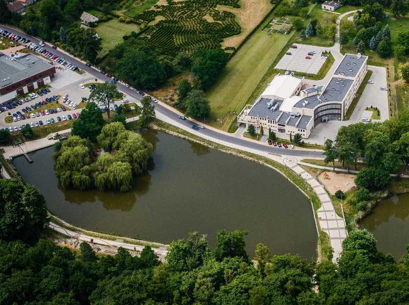 Hotel Trzebnica Exteriér fotografie
